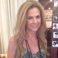 Jennifer Macaulay Photo 8