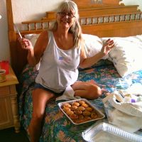 Carole Lutz Photo 11