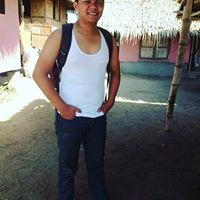 Peter Reyes Photo 15