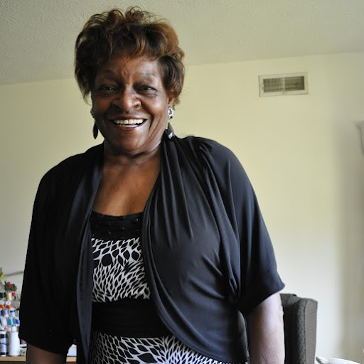 Rosalind Jones Photo 20