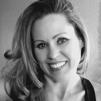 Rebecca Sheehan Photo 8