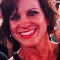 Cindy Reynolds Photo 40