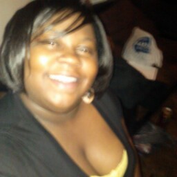 Cassandra Curry Photo 12