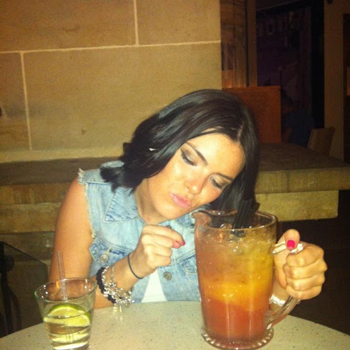 Robyn Mcmillan Photo 2