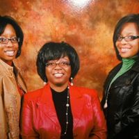 Celia Daniel Photo 17