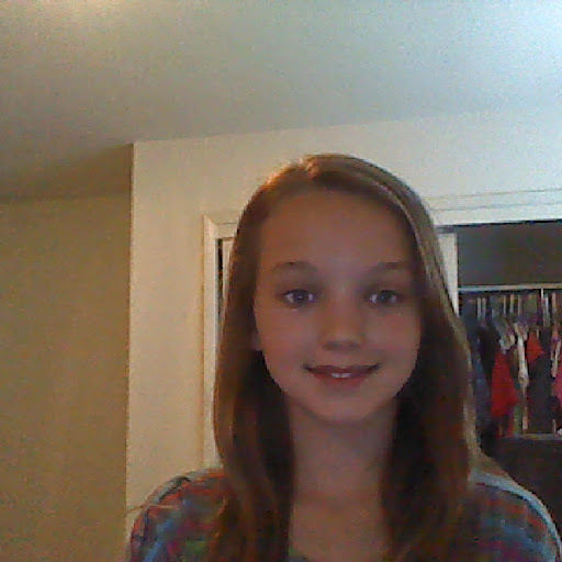 Christina Hampton Photo 21