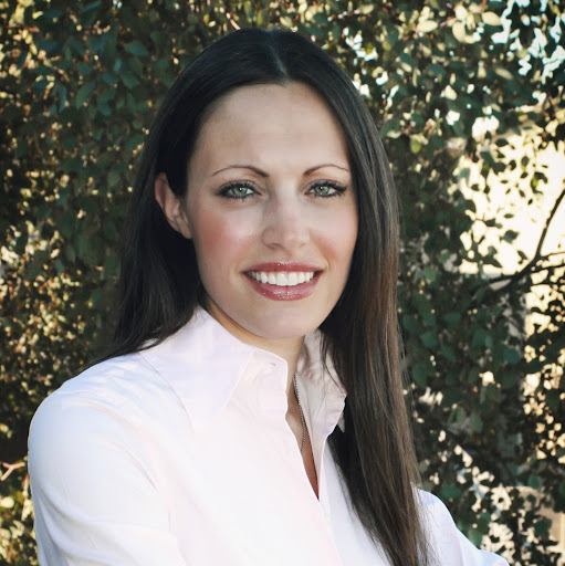 Christina Scott Photo 6