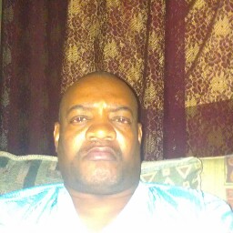 Carl Shelton Photo 20