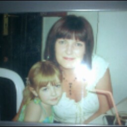 Emma Fowler Photo 27