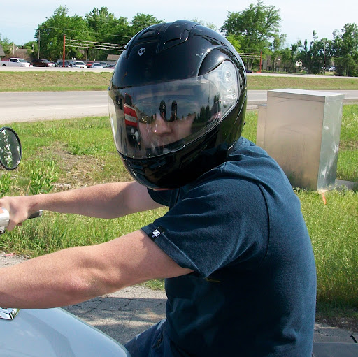 Jonathon Anderson Photo 35