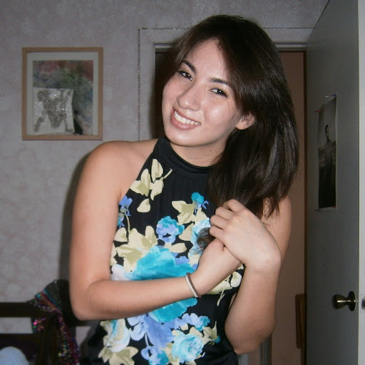 Elizabeth Rivas Photo 19