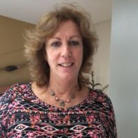 Tracey Henig Photo 2