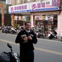 Steven Wing Photo 24