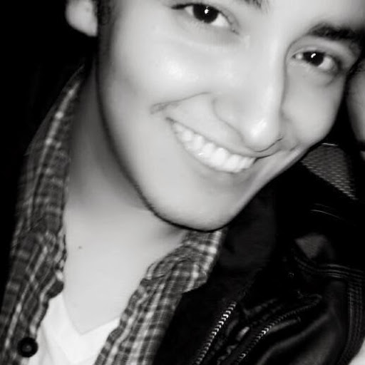 Johnny Howell Photo 34