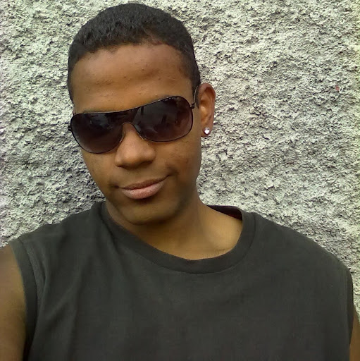 Edwin Davila Photo 34