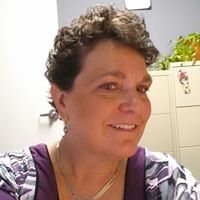 Marianne Reynolds Photo 21