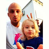 Scott Hampton Photo 43