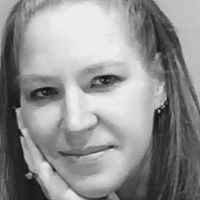 Christina Wallsinger Photo 4