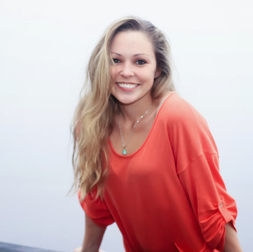 Dee Sullivan Photo 11