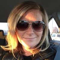 Michelle Schmitt Photo 25