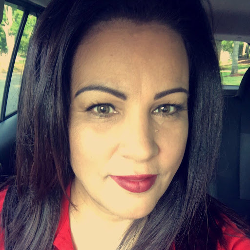 Anita Valentin Photo 13