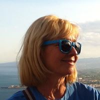 Christine Steiner Photo 12