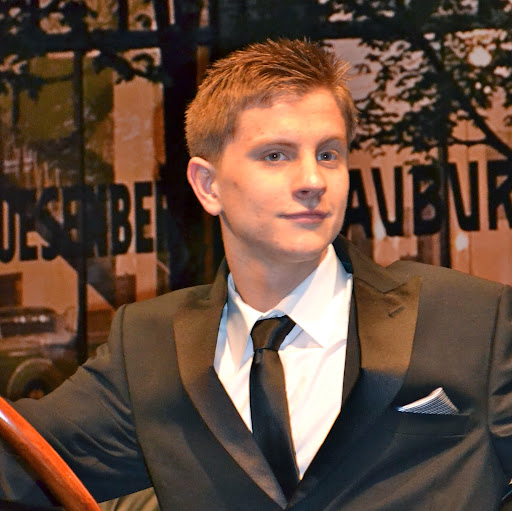 Samuel Hollis Photo 26