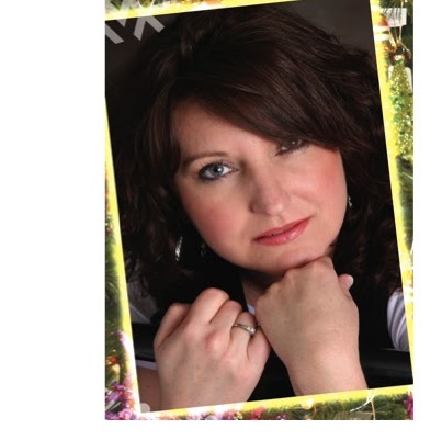 Annette Price Photo 15