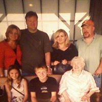 Shelly Summers Photo 26