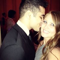 Julie Ferrell Photo 15