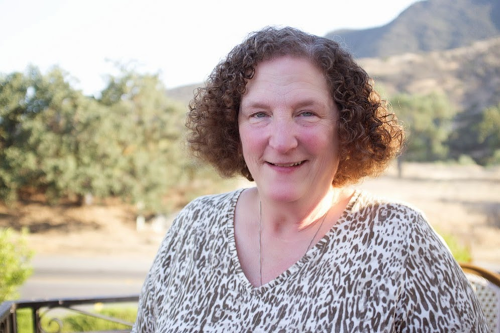 Diana Hanson Photo 20