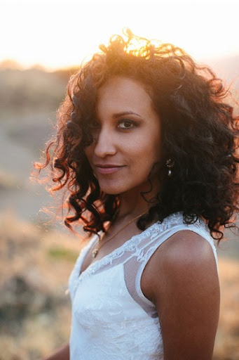 Christina Fuentes Photo 18
