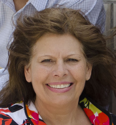 Debbie Henry Photo 26