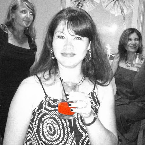 Ana Escobedo Photo 20