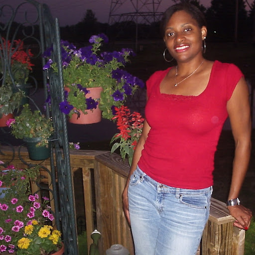 Theresa Sutton Photo 21