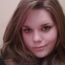 Catherine White Photo 20