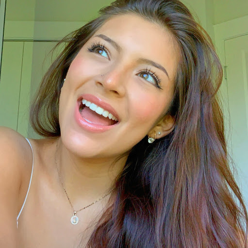 Elsie Gonzalez Photo 14