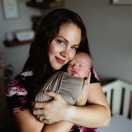 Stephanie Rayner Photo 16