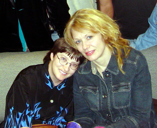 Lori Mckenzie Photo 19
