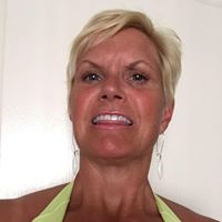 Allison Larsen Photo 16