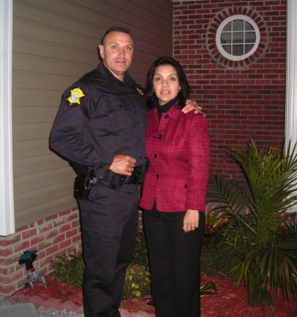 Connie Gonzalez Photo 27