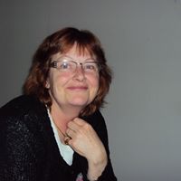 Susan Christiansen Photo 20