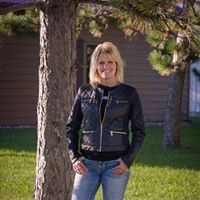 Melissa Heinz Photo 15