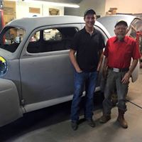 Billy Howell Photo 2