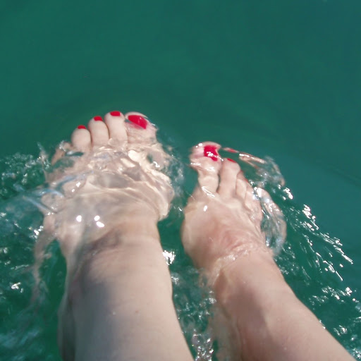 Sharon Sutherland Photo 34