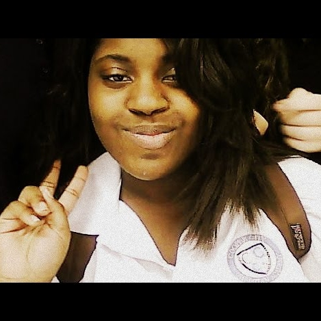 Danielle Bishop Photo 15