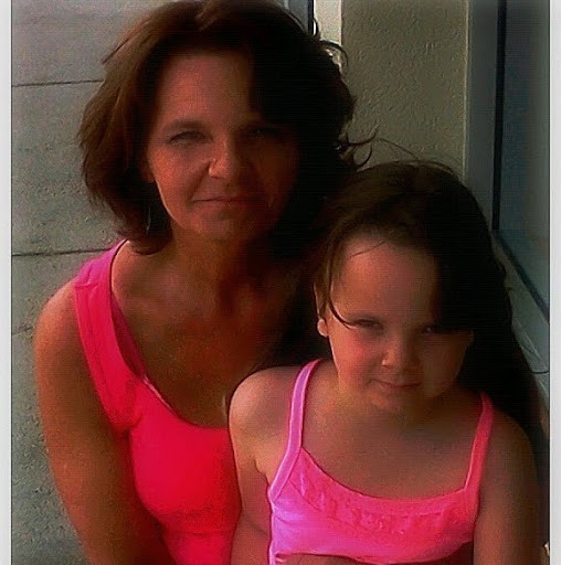 Vickie Ladd Photo 6