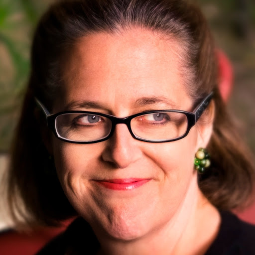 Erin Reilly Photo 3