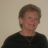 Sarah Milner Photo 20