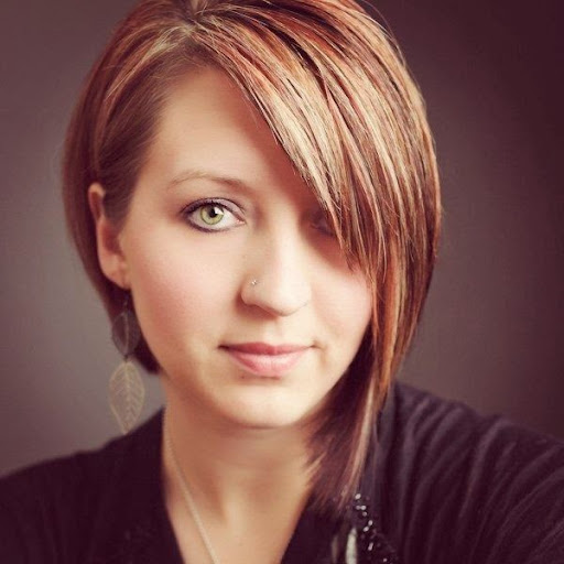 Sarah Ulrich Photo 26